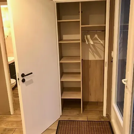 Le Petit Nid De Chessy Appartement Buitenkant foto